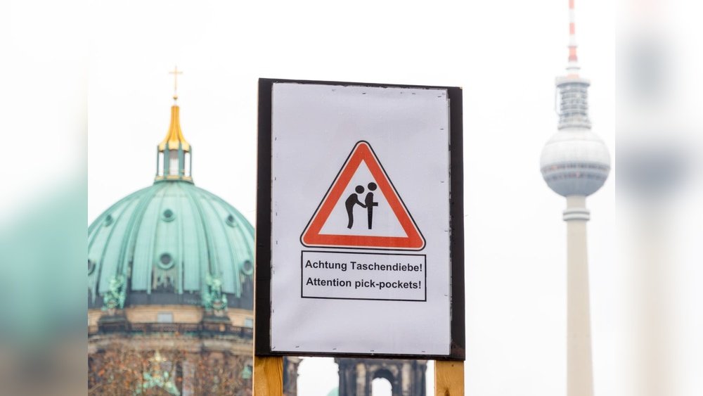 Europe Scams Tourists Should Avoid