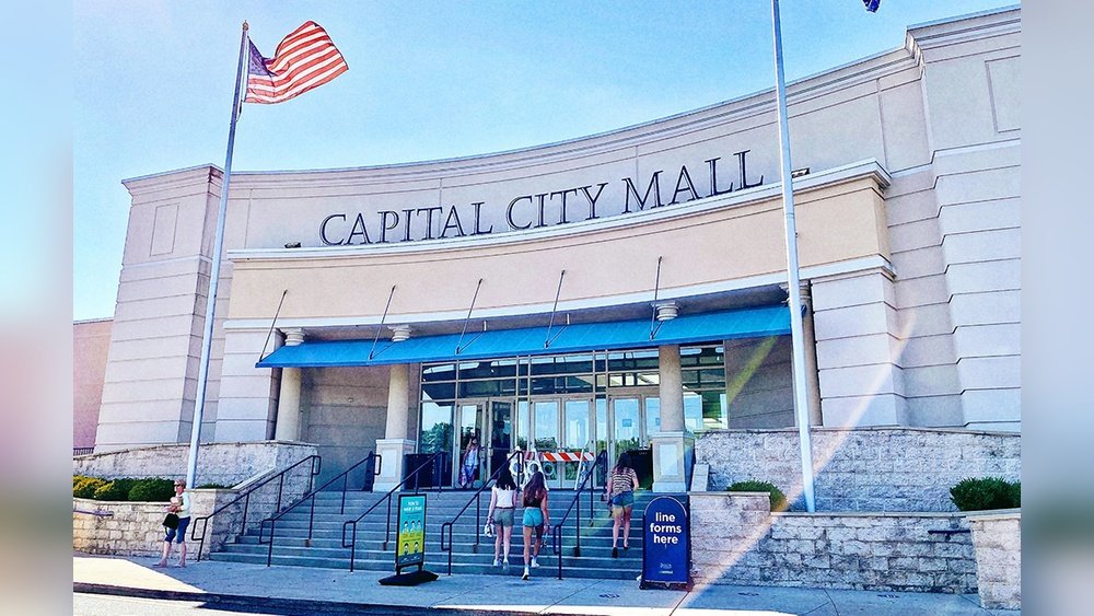 Living in Capital City Vs Small Town